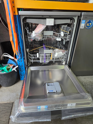 *Current Model - Made in Europe* Beko BDFB1630X 16 Place Setting Freestanding Dishwasher (Platinum Steel) [Carton Damaged]