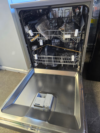 *Current Model* Beko 60cm Freestanding Dishwasher 14 Place Platinum Steel BDFB1410X [Factory Second] - DMS Appliances