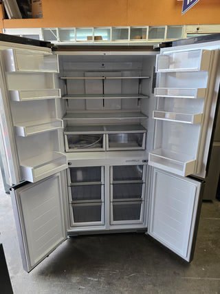 Fisher & Paykel Series 7 538L Quad Door Refrigerator with Ice and Water Black Stainless Steel RF605QNUVB1 [Factory Second]