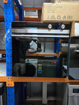 *Current Model* Fisher & Paykel Series 5 Contemporary 60cm Pyrolytic Built-In Oven Stainless Steel OB60SC7CEPX3 [Factory Second]