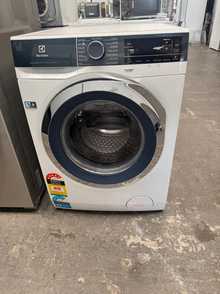 Electrolux 10kg Front Load AutoDose Washing Machine EWF1041ZDWA [Refurbished] - DMS Appliances