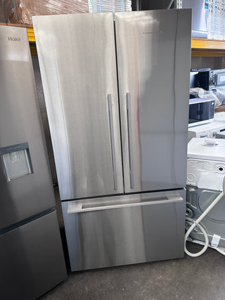 *Current Model* Fisher & Paykel Series 7 569L French Door Refrigerator Stainless Steel RF610ADX5 [Factory Second]]