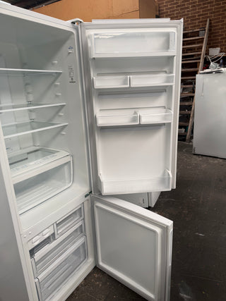 Westinghouse 370L Bottom Mount Fridge [Refurbished] - DMS Appliances