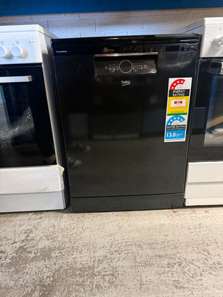 *Current Model* Beko BDFB1630B 16 Place Setting Freestanding Dishwasher (Glossy Black) [Factory Second] - DMS Appliances