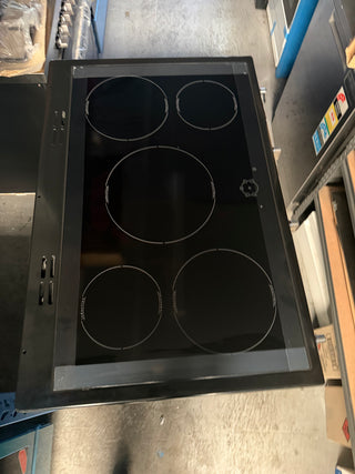 *Amazing Value* Beko 90 cm Black Induction Multi Door Freestanding Oven BRC916IMB [Factory Second]