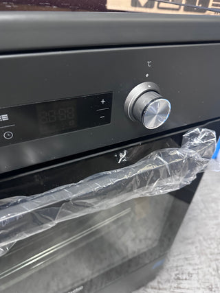 *Current Model*BLACK Beko 60cm Freestanding Cooker with Induction cooktop and Pyrolytic oven BFC60IPAN [Factory Second]
