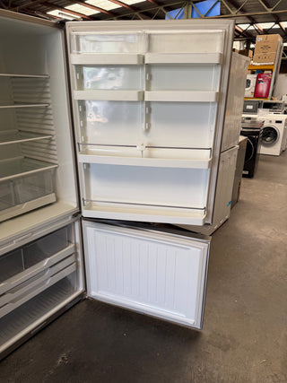 Fisher & Paykel 522L Stainless Steel Bottom Mount Fridge [Refurbished ]