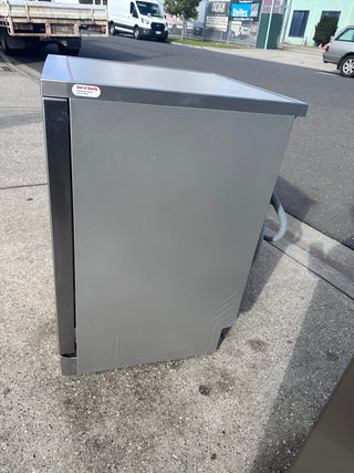 *Current Model* Fisher & Paykel Stainless Steel Dishwasher [Manufacturer Refurbished] MODEL DW60FC2X2