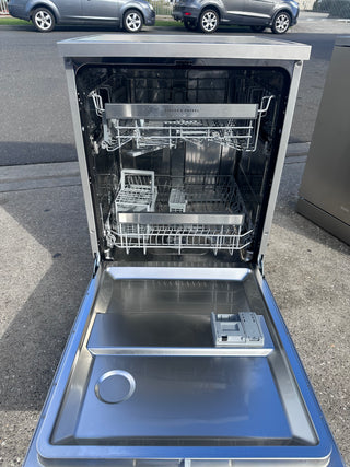 *Current Model* Fisher & Paykel Stainless Steel Dishwasher [Manufacturer Refurbished] MODEL DW60FC2X2