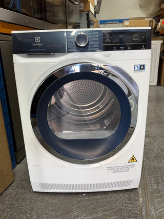 Electrolux 8kg Heat Pump Dryer EDH803BEWA [Refurbished]