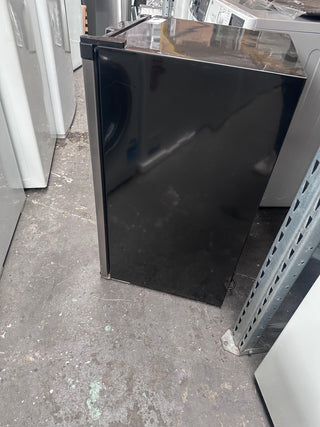 Hisense 120L Bar Fridge [Refurbished]