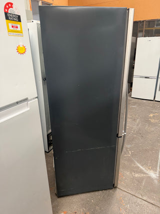 Fisher & Paykel  519L Stainless Steel Bottom Mount Refrigerator [Refurbished]