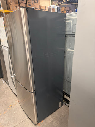 Fisher & Paykel  519L Stainless Steel Bottom Mount Refrigerator [Refurbished]