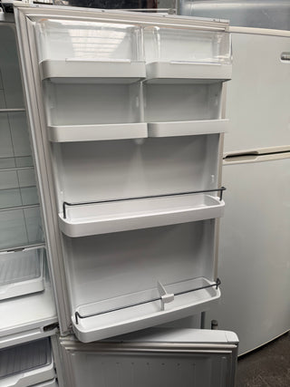 Fisher and Paykel 402L Bottom Fridge [Refurbished]