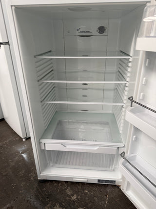 Fisher & Paykel 381L Fridge [Refurbished]
