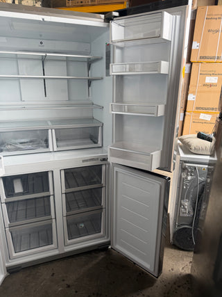 Fisher & Paykel Series 7 538L Quad Door Refrigerator with Ice and Water Black Stainless Steel RF605QNUVB1 [Factory Second]