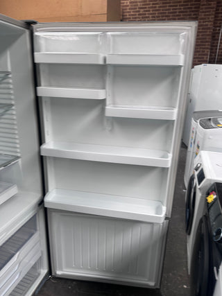 Fisher & Paykel  519L Stainless Steel Bottom Mount Refrigerator [Refurbished]