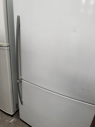 Fisher & Paykel 519L Bottom Mount Fridge  [Refurbished]