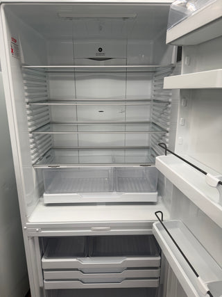 Fisher & Paykel 519L Bottom Mount Fridge  [Refurbished]