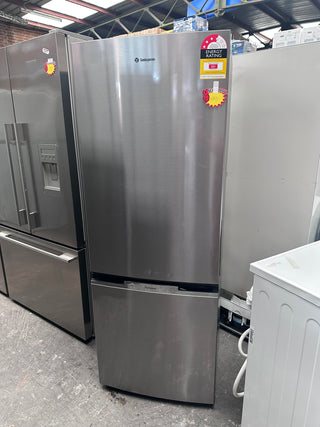 Westinghouse 340L Bottom Mount Fridge [Refurbished ]