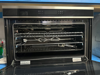 Kleenmaid OMF9022 90cm Black Oven [Ex Display]