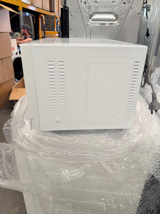 *Current Model* Panasonic NN-SF564W Flat Bed Inverter Microwave [Carton Damage - 1 Year Warranty]