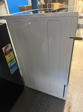 *Current Model* Beko 60cm White Electric Freestanding Oven With Ceramic Cooktop BFCB60VMW [Factory Second]