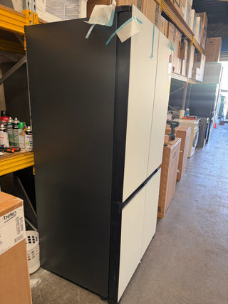 *Current Model* Hitachi 638L RWB640VT0XMGW Fridge with Non-Plumbed Ice Maker - Glass Matte White [Factory Second]