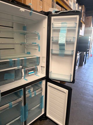 *Current Model* Hitachi 638L RWB640VT0XMGW Fridge with Non-Plumbed Ice Maker - Glass Matte White [Factory Second]