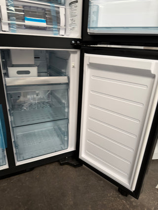 *Current Model* Hitachi 638L RWB640VT0XMGW Fridge with Non-Plumbed Ice Maker - Glass Matte White [Factory Second]