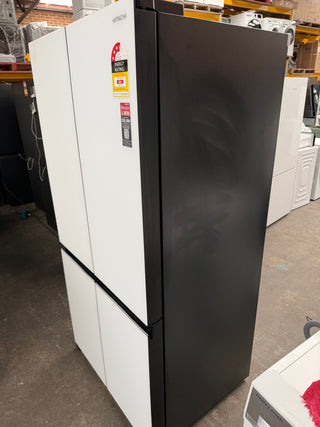 *Current Model* Hitachi 638L RWB640VT0XMGW Fridge with Non-Plumbed Ice Maker - Glass Matte White [Factory Second]