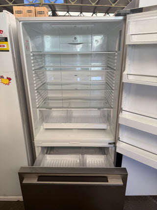 fisher & Paykel 522L Bottom Mount Fridge [Refurbished]