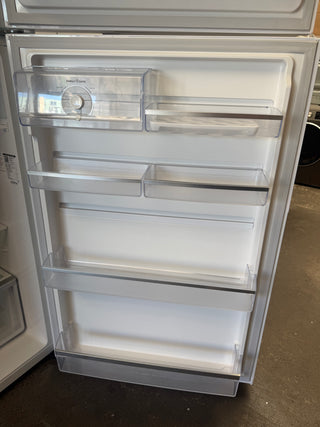 Westinghouse 503L Top Mount Frost Free Fridge [Refurbished]