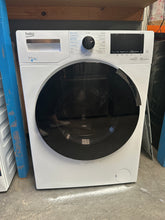 *Current Model* Beko 7.5kg/4kg Washer Dryer Combo with SteamCure BWD7541W [Carton damage] [Manufacturer Warranty]
