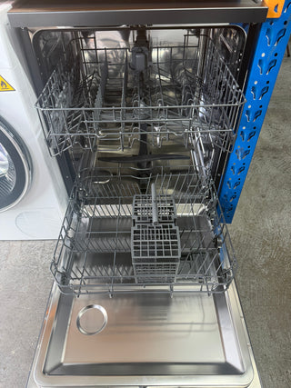 *Current Model* Haier 60cm 300 Series Freestanding Dishwasher Black HDW13F0B1 [Factory Second]