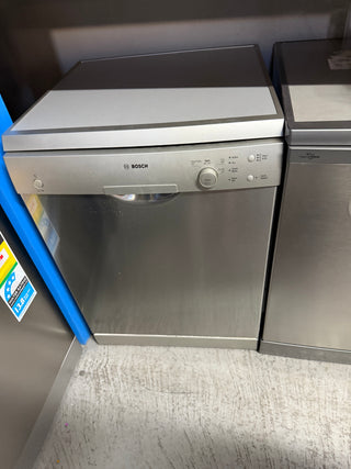 *Made in Europe* Bosch Serie 2 Freestanding Dishwasher SMS40E08AU [Refurbished] - DMS Appliances