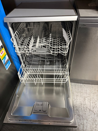 *Made in Europe* Bosch Serie 2 Freestanding Dishwasher SMS40E08AU [Refurbished] - DMS Appliances