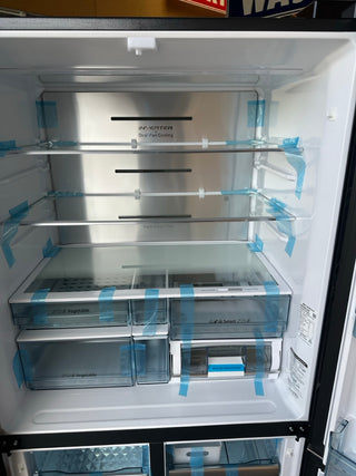 Hitachi 638L 4 RWB640VT0GBK Door French Door Fridge - Black Glass [Carton Damage]