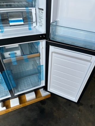 Hitachi 638L 4 RWB640VT0GBK Door French Door Fridge - Black Glass [Carton Damage]