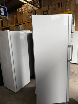 *Made in Europe* Beko 404L Frost Free Upright Freezer BVF404W  [Carton Damage - 12 Months Warranty]
