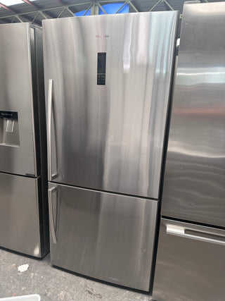 Hisense 520L Bottom Mount Fridge [Refurbished]
