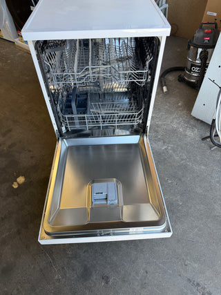 Beko Freestanding Dishwasher 14 Place White BDFB1410W [Factory Second]