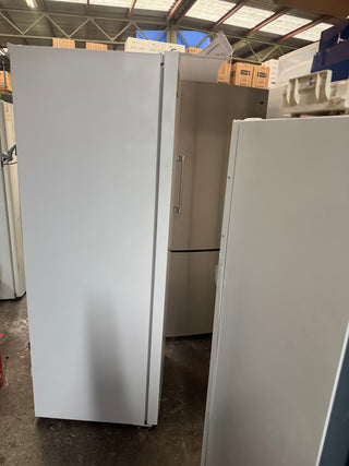 *Made in Europe*  Beko 256L Upright Frost Free Freezer BVF290W  [Factory Second]