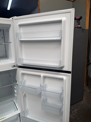 CHiQ 320L Top Mount Fridge [Refurbished]