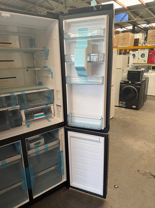 Hitachi 638L 4 RWB640VT0GBK Door French Door Fridge - Black Glass [Carton Damage]