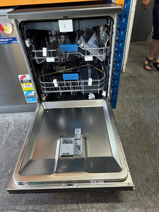 *Current Model* Beko BDF1640DX 16-Place Setting Freestanding Dishwasher (Dark Stainless Steel) [Factory Second] - DMS Appliances