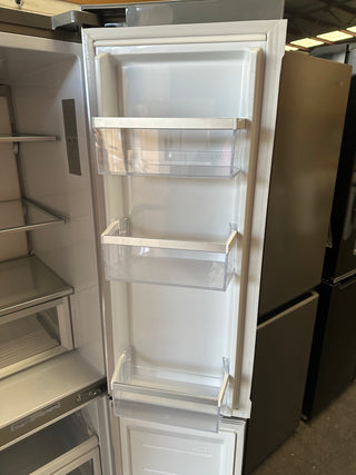 *Current Model * Fisher & Paykel Series 7 498L Quad Door Refrigerator Stainless Steel RF500QNX1 [Factory Second]