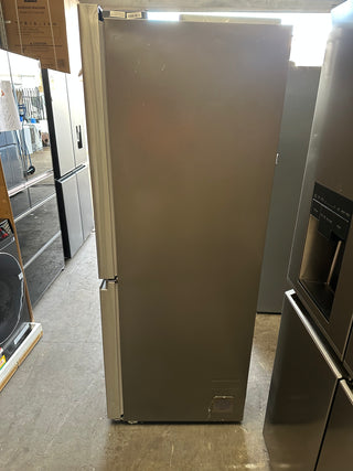 *Current Model * Fisher & Paykel Series 7 498L Quad Door Refrigerator Stainless Steel RF500QNX1 [Factory Second]