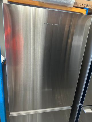 Fisher & Paykel Series 5 515L Bottom Mount Fridge Stainless Steel Right Hinge RF505BRNX1 [Factory Second]