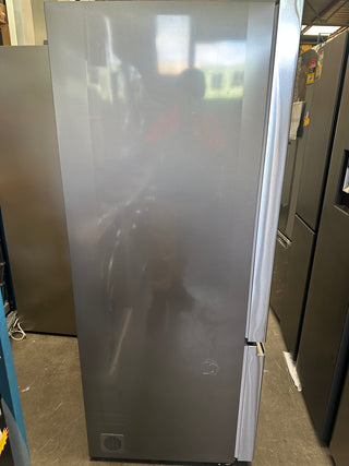 Fisher & Paykel Series 5 515L Bottom Mount Fridge Stainless Steel Right Hinge RF505BRNX1 [Factory Second]